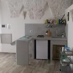White Stone Flats & * Ostuni