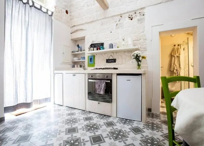 Ferienhaus White Stone Flats & *