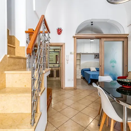 White Stone Flats & Casa vacanze Ostuni