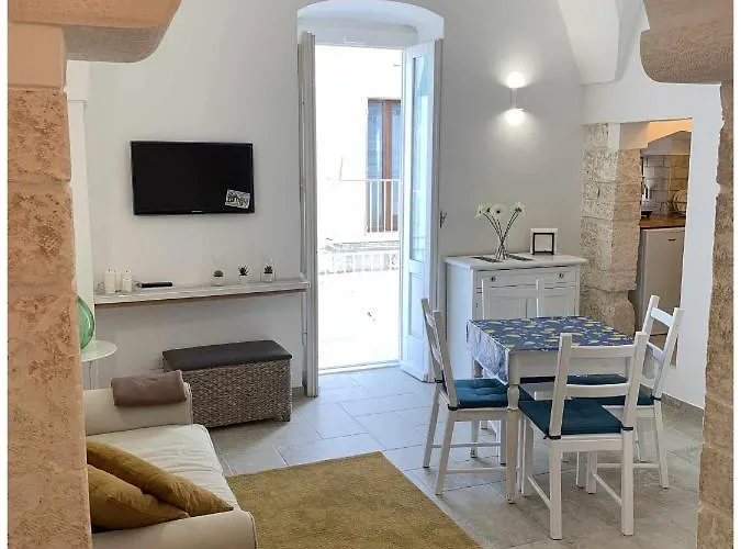 White Stone Flats & Vakantiehuis *